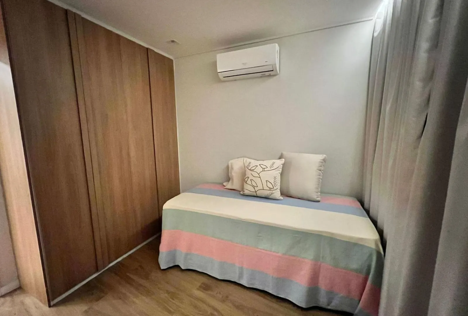 Paraiso Capri 纳塔耳 公寓